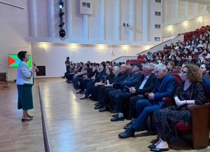 «Война и спасатель»: фильм Екатерины Бебия о подвиге военного хирурга Апполона Гургулия показали в АГУ