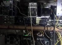 14 аппаратов по добыче криптовалют изъяли в доме по  ул. Званба в Сухуме    
