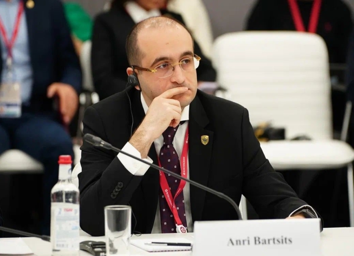 «Прямое общение без купюр»: Анри Барциц об участии в Международном юридическом форуме