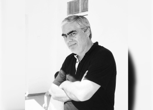 Иԥсҭазаара далҵит ансамбль “Шьараҭын” адиректор Беслан Бебиа.