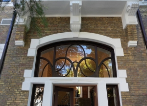 Аҟазара аиҭарҿиара: Аҟәа иаатуеит ирҿыцу Ацәыргақәҵатә зал Хада.