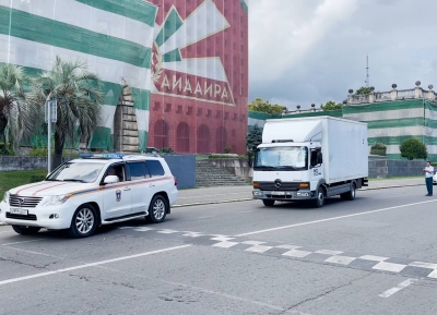 Гуманитарный груз для Донбасса перенаправили в Курскую область   