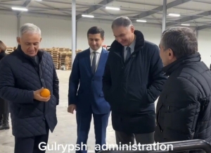 Сергей Назаров посетил «Абхазскую цитрусовую компанию»