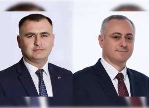 Аахыҵ 	Уаԥстәыла Ахада Алан Гаглоеви Бадра Гәынбеи Аԥсны жәлари Аиааира Амш рыдиныҳәалеит.
