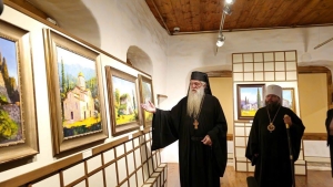 Выставка картин из коллекции Каманского монастыря открылась в Псковском музее-заповеднике