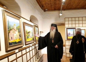 Выставка картин из коллекции Каманского монастыря открылась в Псковском музее-заповеднике