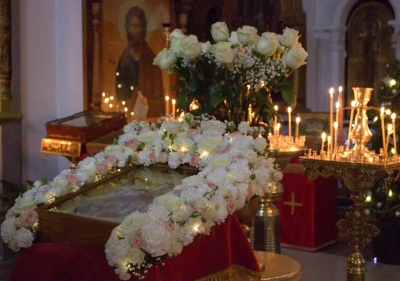 Надежда на спасение: православные  отмечают Рождество Христово