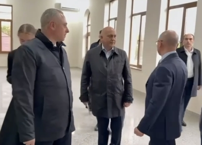 Бадра Гунба и Сергей Кириенко посетили историко-мемориальный музей Н.А. Лакоба