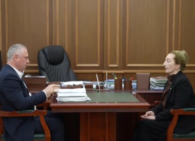 Имҩаԥысит Аҳәынҭқарра Ахада Бадра Гәынбеи Ауаажәларратә палата амаӡаныҟәгаҩ Гәыли Кьычбеи реиԥылара