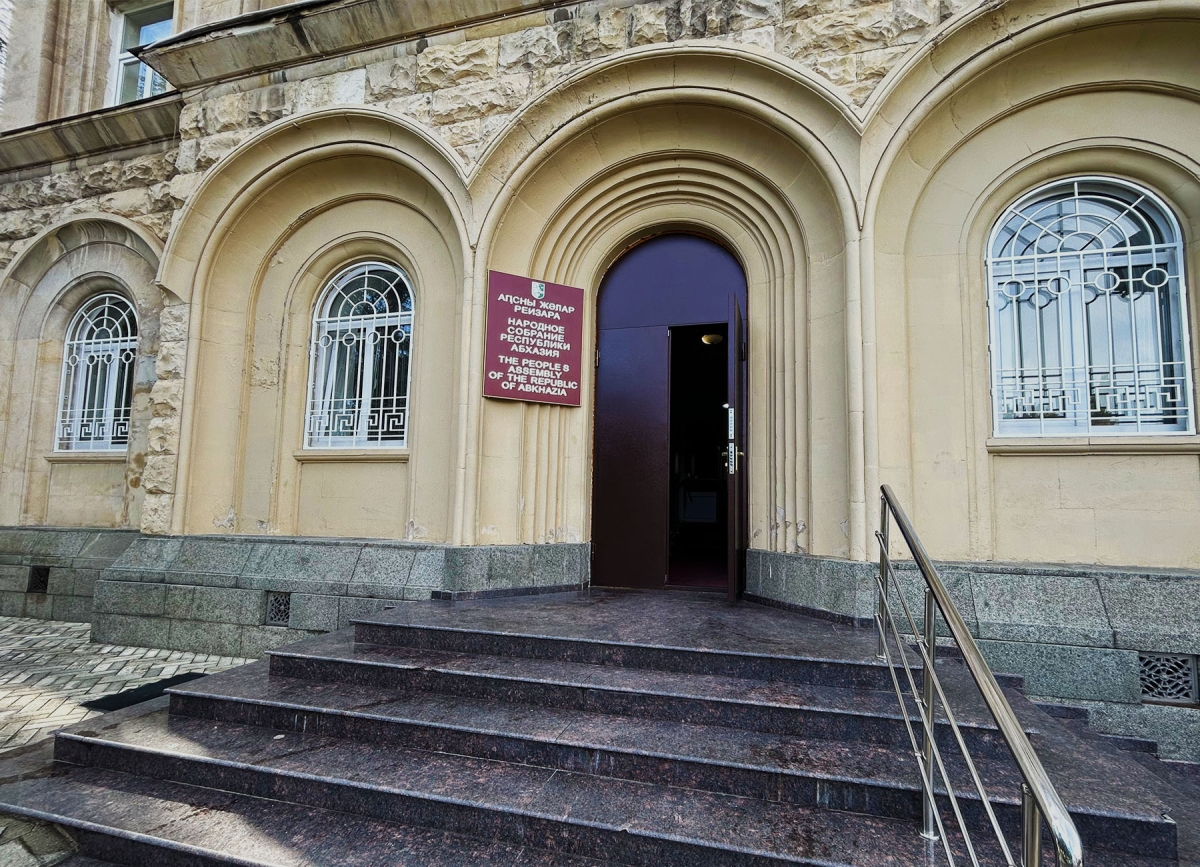 Состоялось закрытое заседание парламентского комитета по обороне н нацбезопасности