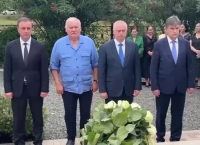 Президент Бадра Гунба почтил память второго президента Абхазии Сергея Багапша