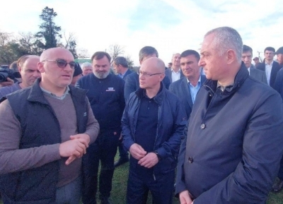 Бадра Гунба и Сергей Кириенко посетили презентацию проектов спортивно-туристического кластера &quot;Маршруты здоровья&quot; в селе Мыку