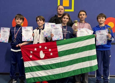 Аԥснытәи аԥқьаҭасыҩ қәыԥшцәа қәҿиарала иқәгылеит«Ааԥынтәи Ахраҿа» аҟны