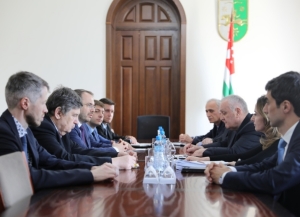 Константин Могилевский: Минобрнауки РФ готово оказывать Абхазии консультативную и прикладную помощь