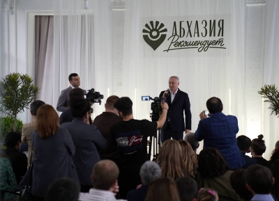 Ирылаҳәоуп аицлабра «Аԥсны абжьгара ҟанаҵоит» аҟны аиааира згаз