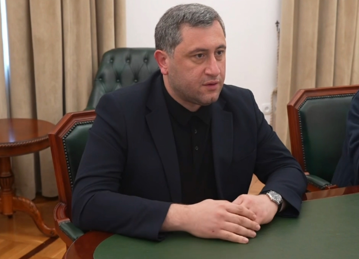 Глава администрации Ткуарчалского района доложил президенту о ходе ликвидации последствий стихии в районе. 