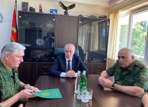 Бадра Гәынба атәылахьчара Аминистрра анапхгараҭара арратә зыҟаҵарақәа аҩаӡара ашьҭыхра иадҳәалоу аиҿкааратә зҵаарақәа рзы анапынҵақәа риҭеит.