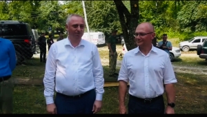Бадра Гунба, Беслан Бигвава и Сергей Кириенко посетили высокогорное село Псху