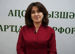Хана Гунба поздравил учителей с профессиональным праздником