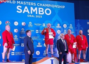 Борис Багателия стал трехкратным чемпионом мира      