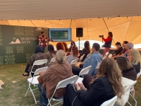 Образовательный шатер - одна из площадок гастрофестиваля "Вкус осени - фейхоа"