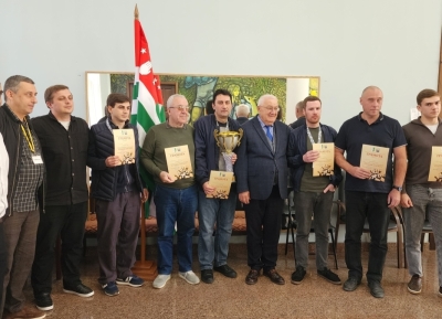 Артиом Табариан ашахматтә турнир «Гәылрыԥшь Open - 2025» аҿы аиааира игеит.