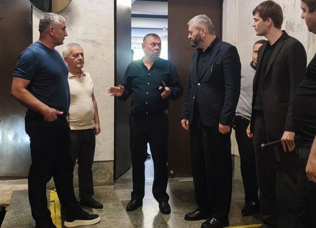 Астамур Логуа проинспектировал работу Комплекса Новоафонской пещеры