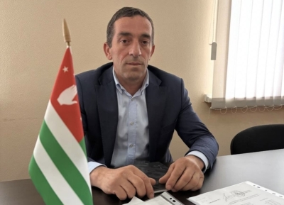 Весенняя пахота в Ткуарчале: холодная весна и надежда на новую технику