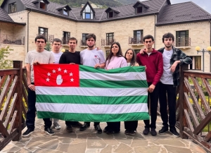 Делегация Абхазии участвует в форуме «Слет добровольцев СКФО-2026»