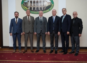 Президент Бадра Гунба встретился с делегацией абхазской диаспоры из Турции