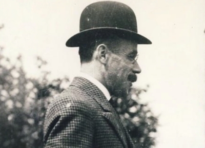 Вячеслав Чирикба готовит к изданию каталог работ художника Александра Чачба